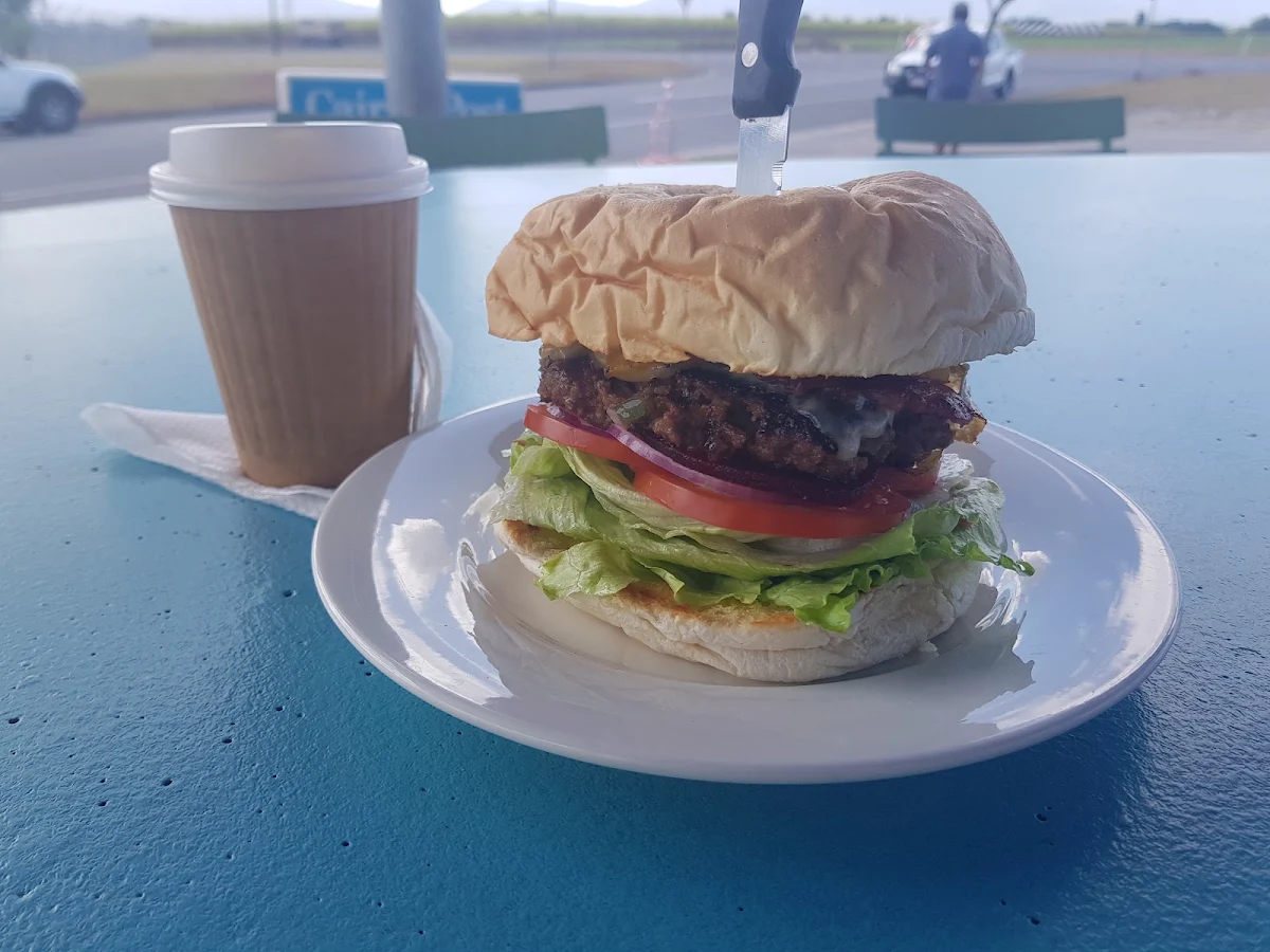 Highlights, Sim’s Takeaway and Cafe