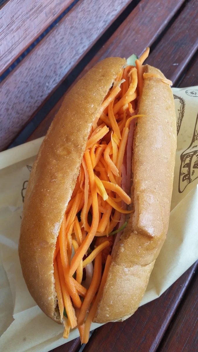 Highlights, Kim Thanh Hot Bread