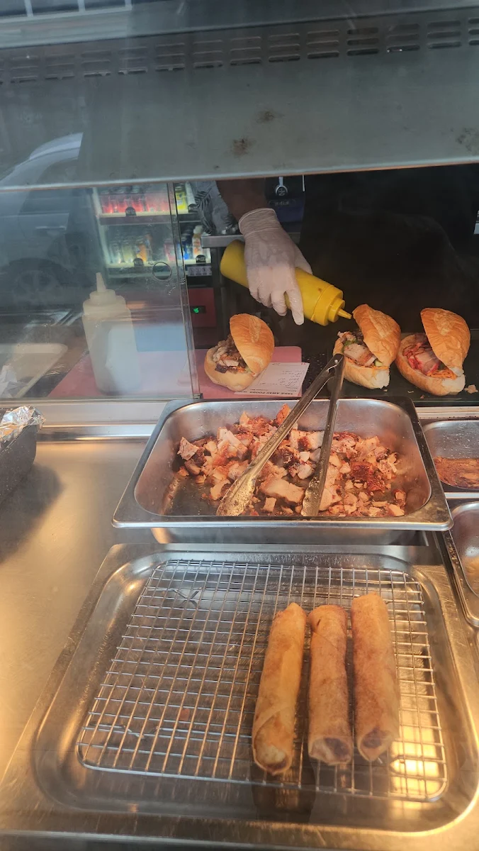 Highlights, Kim Thanh Hot Bread