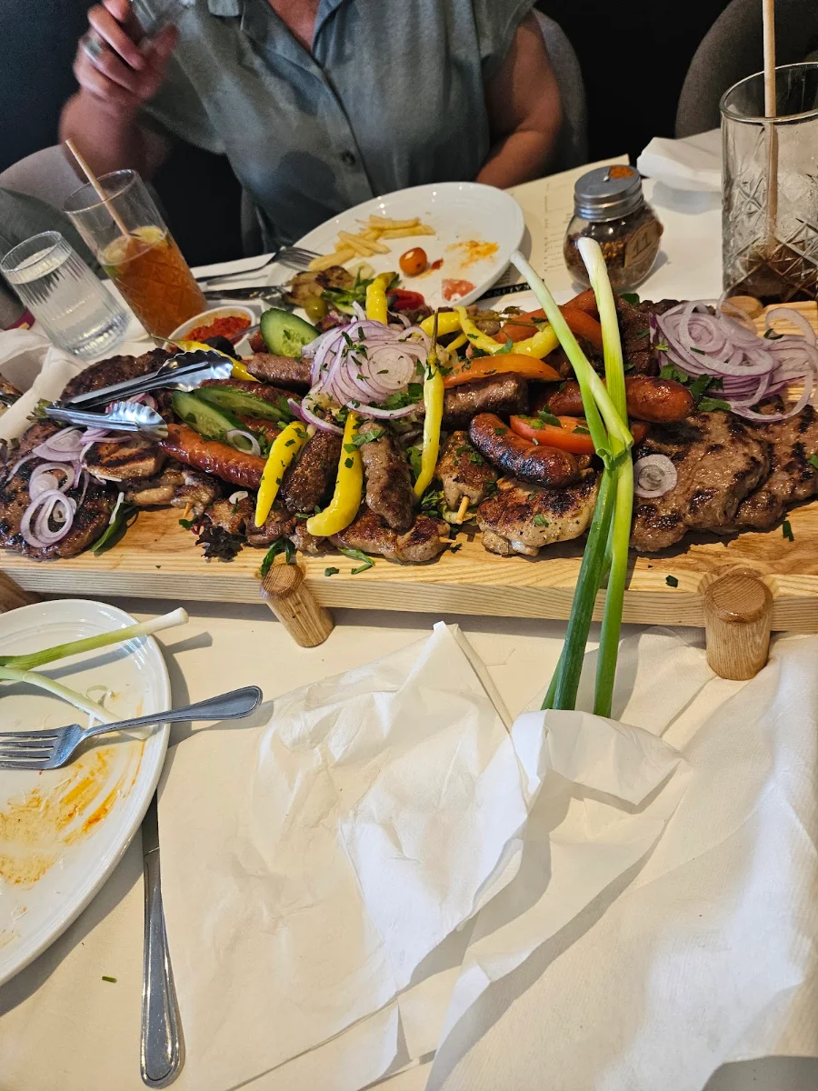 Highlights, Kalina's Restaurant