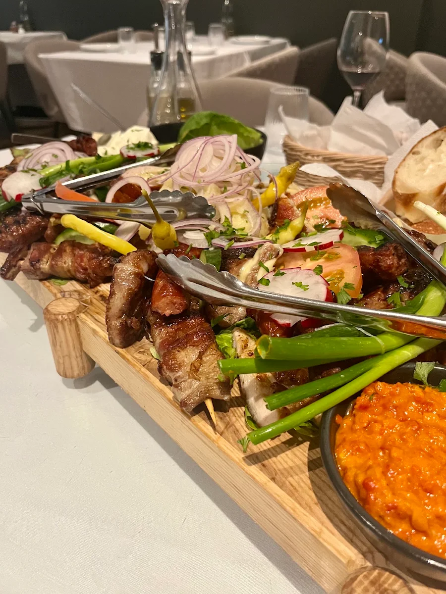 Highlights, Kalina's Restaurant