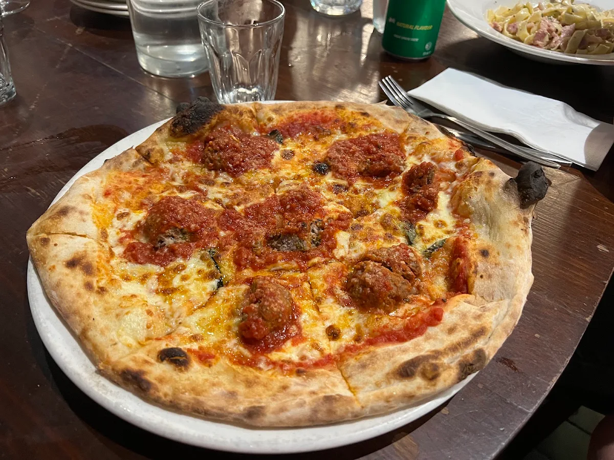 Meatball Pizza, Fratellino - Richmond