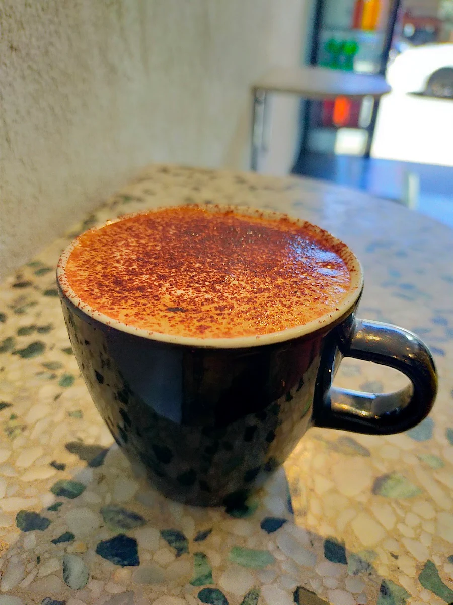 Mocha, Essence Coffee