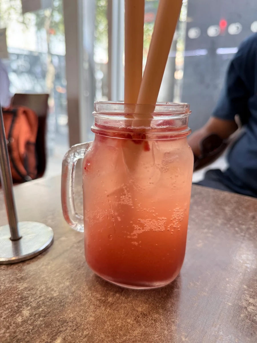 Highlights, Breve's Cafe & Bar
