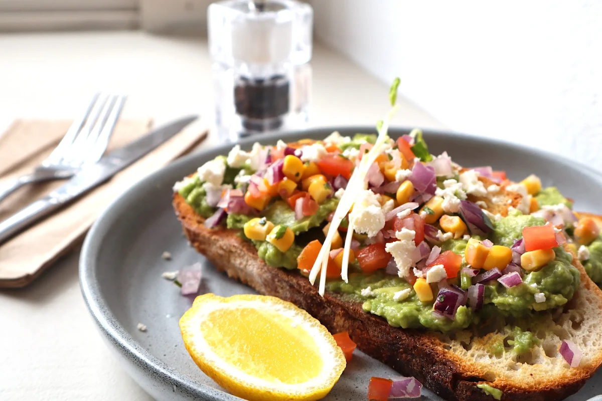 Highlights, Boxwood Cafe