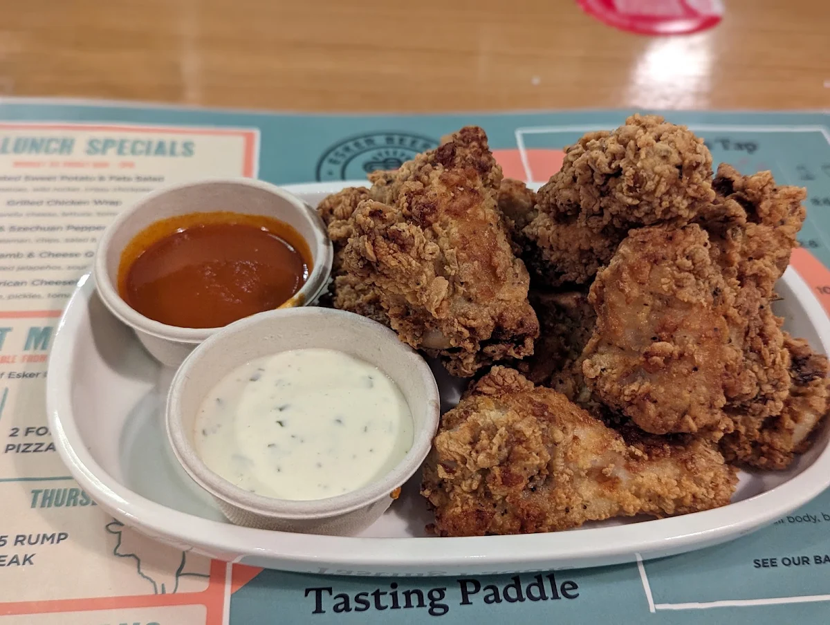 Chicken Wings, The Australian Hotel & Brewery