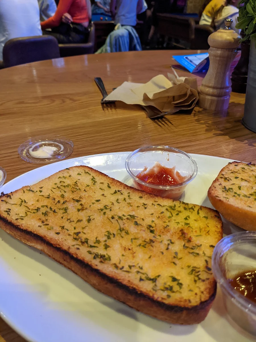 Garlic Bread, The Australian Hotel & Brewery