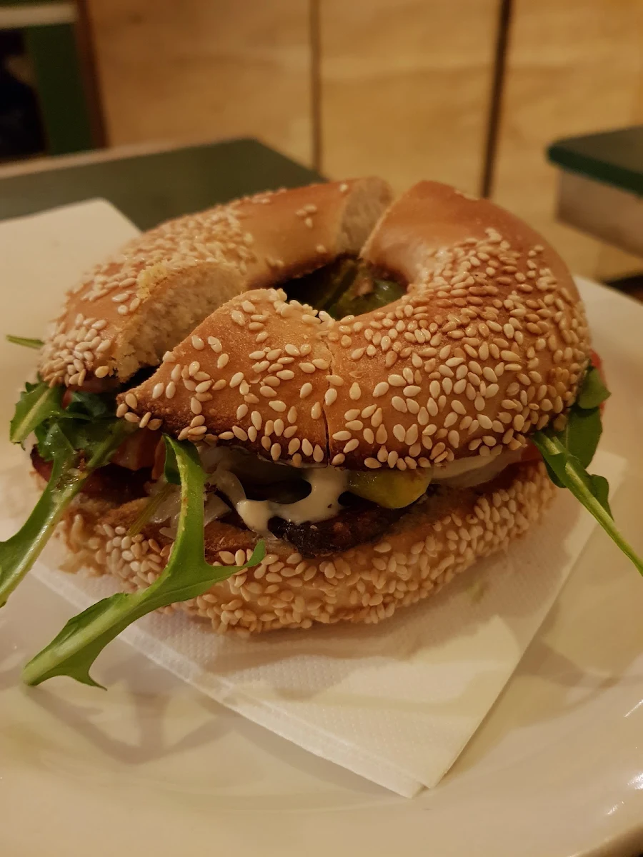 Kaiser Bagel
