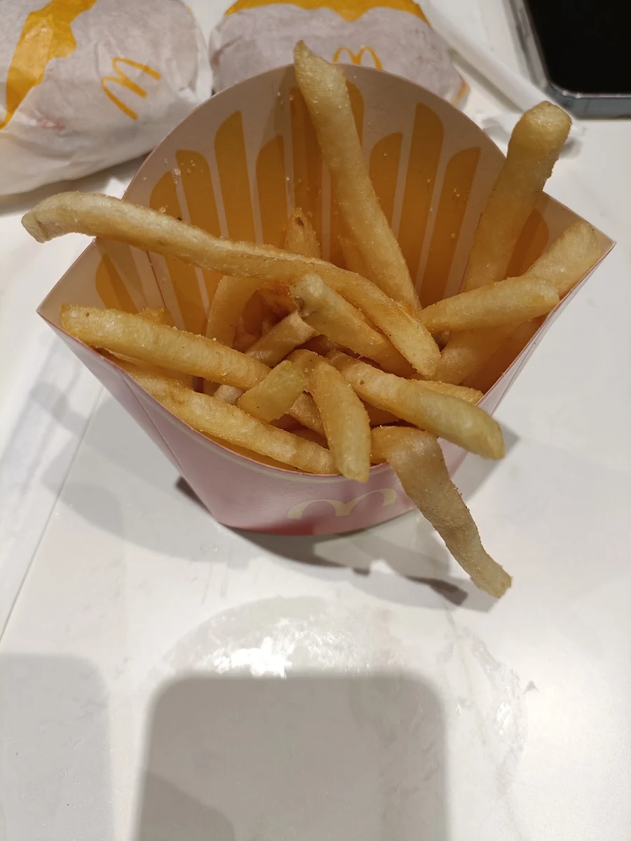 Highlights, McDonald's Woden Westfield