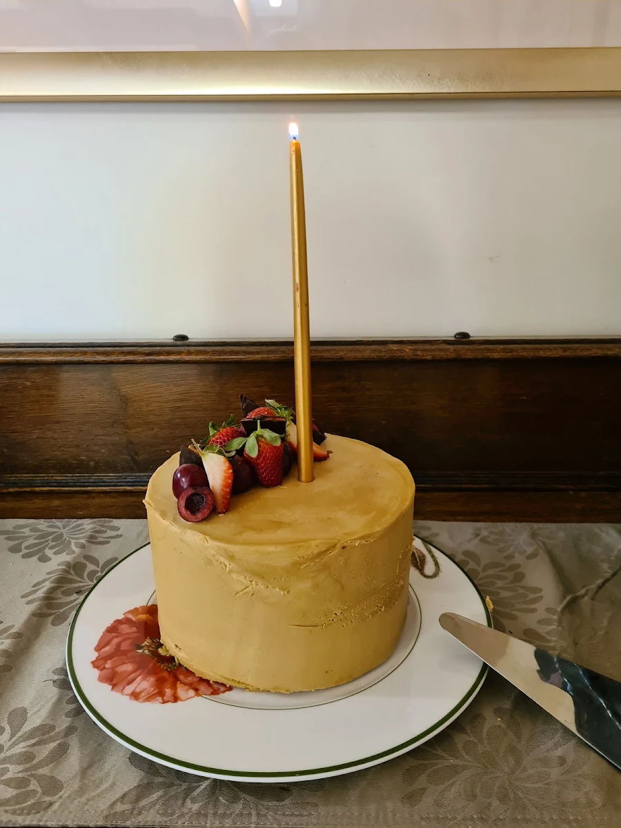 Highlights, Butters Patisserie