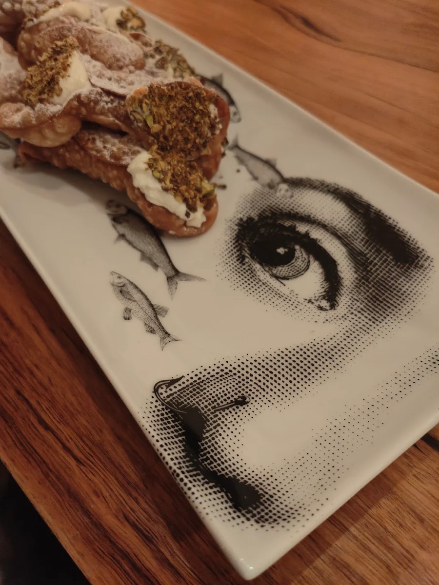 Cannoli, Zia Rina's Cucina