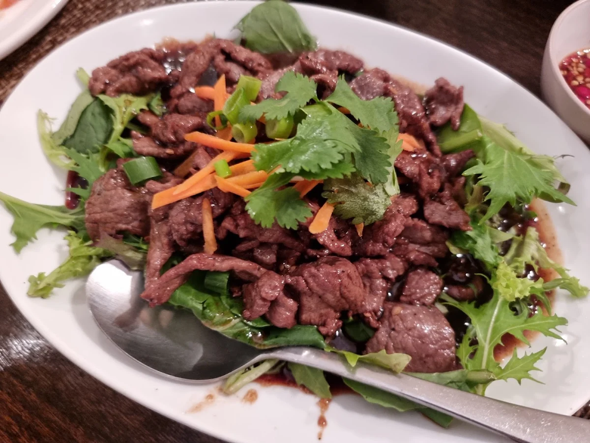 Highlights, Leelavadee Thai Restaurant