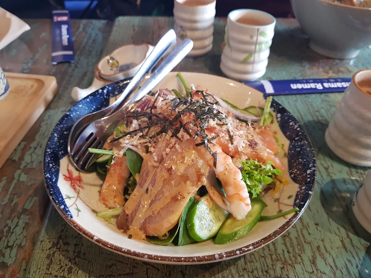 Sashimi Salad
