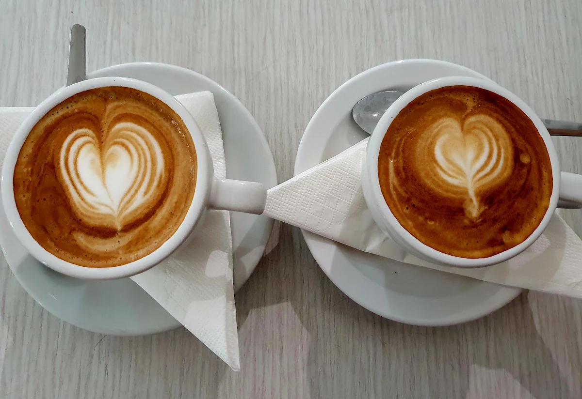 Flat White, Base Broadbeach