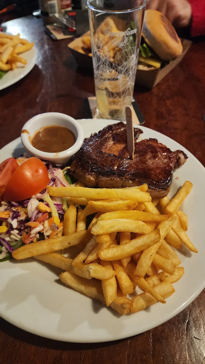 Highlights, The Mucka Pub