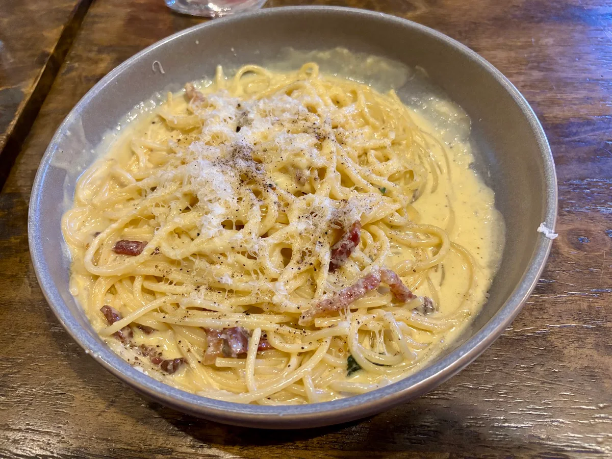Carbonara, Tutti Trattoria