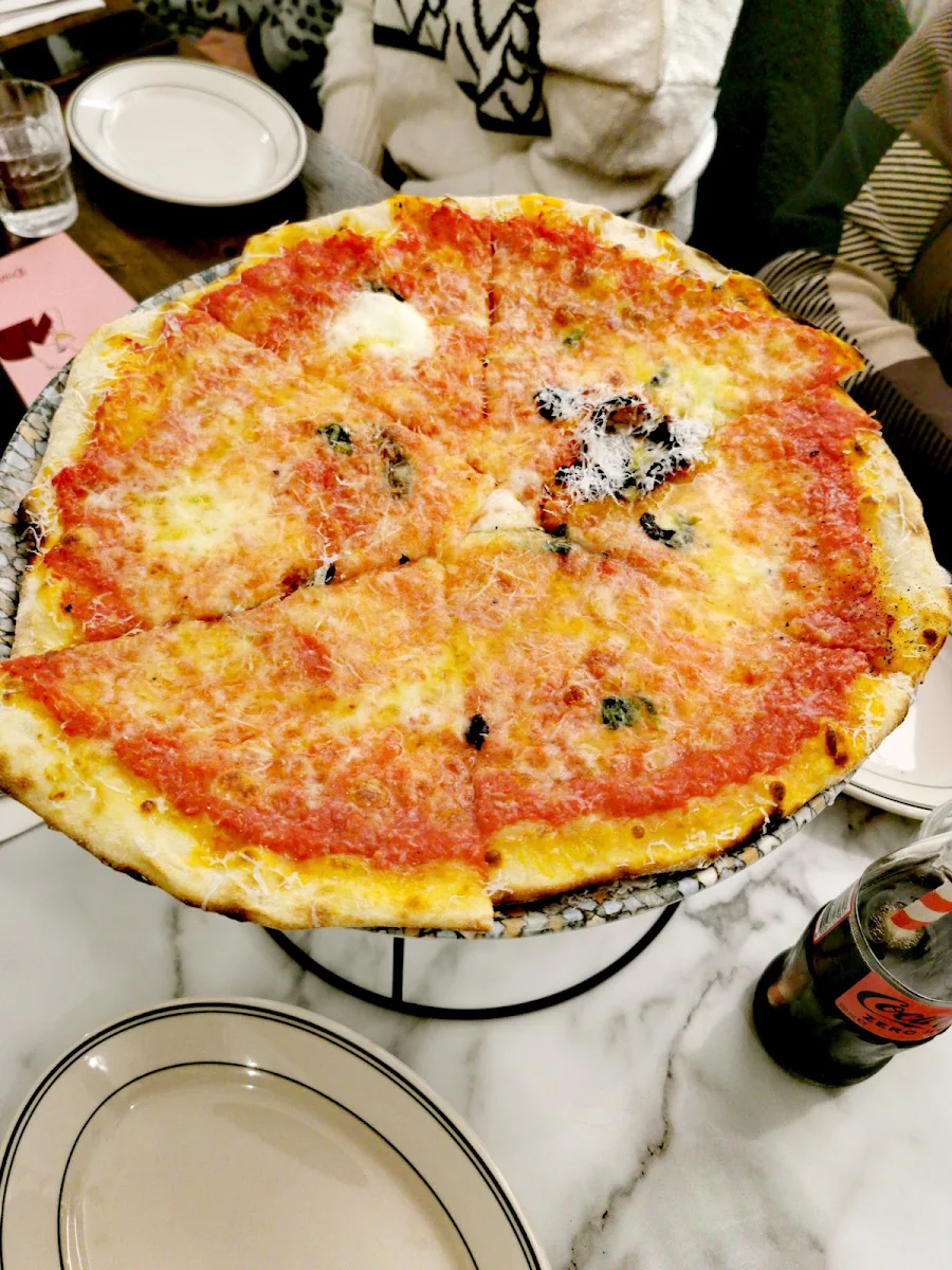 Vodka Pizza, Tutti Trattoria