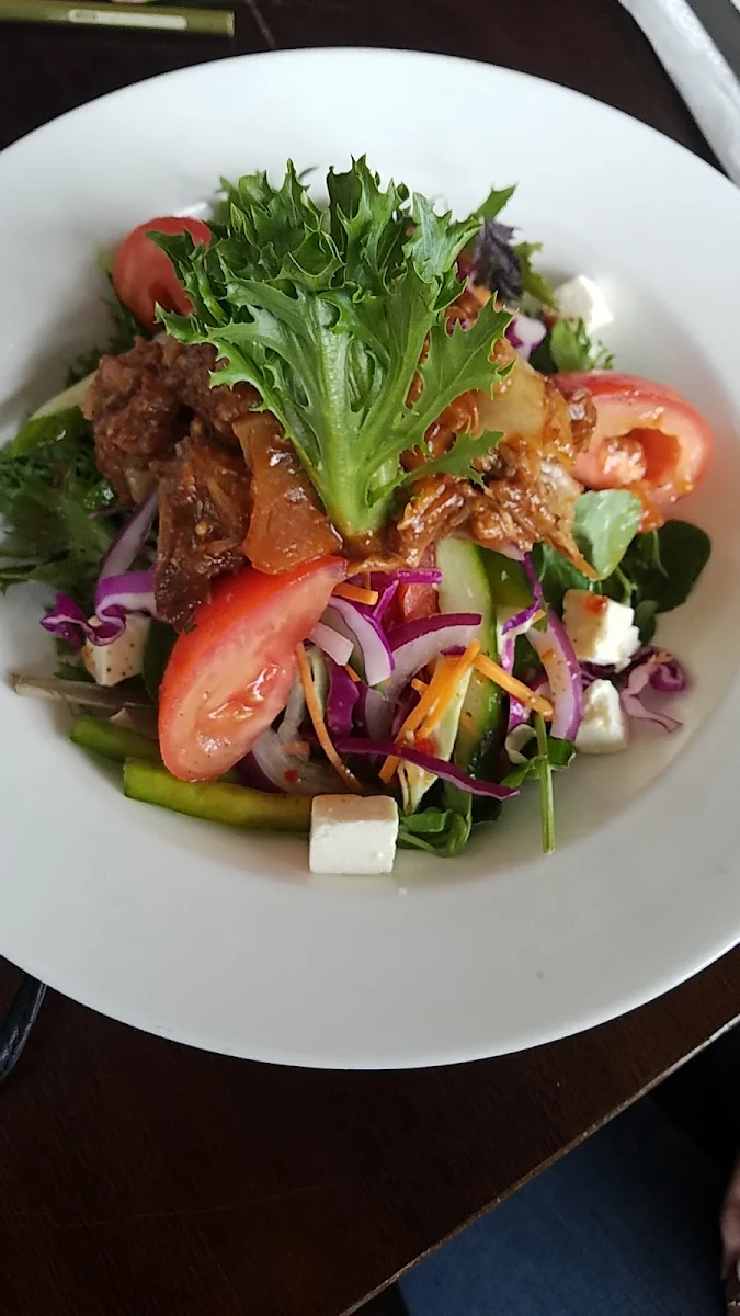 Pulled Pork Salad