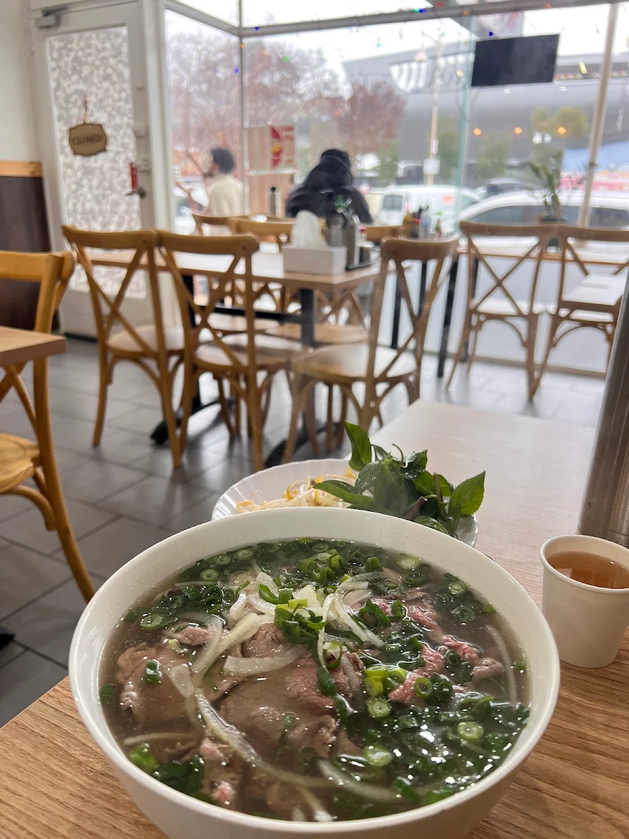 Fresh Sliced Beef Noodle Soup