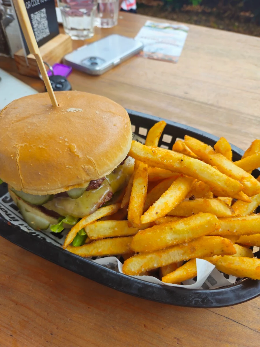 Valley Burger