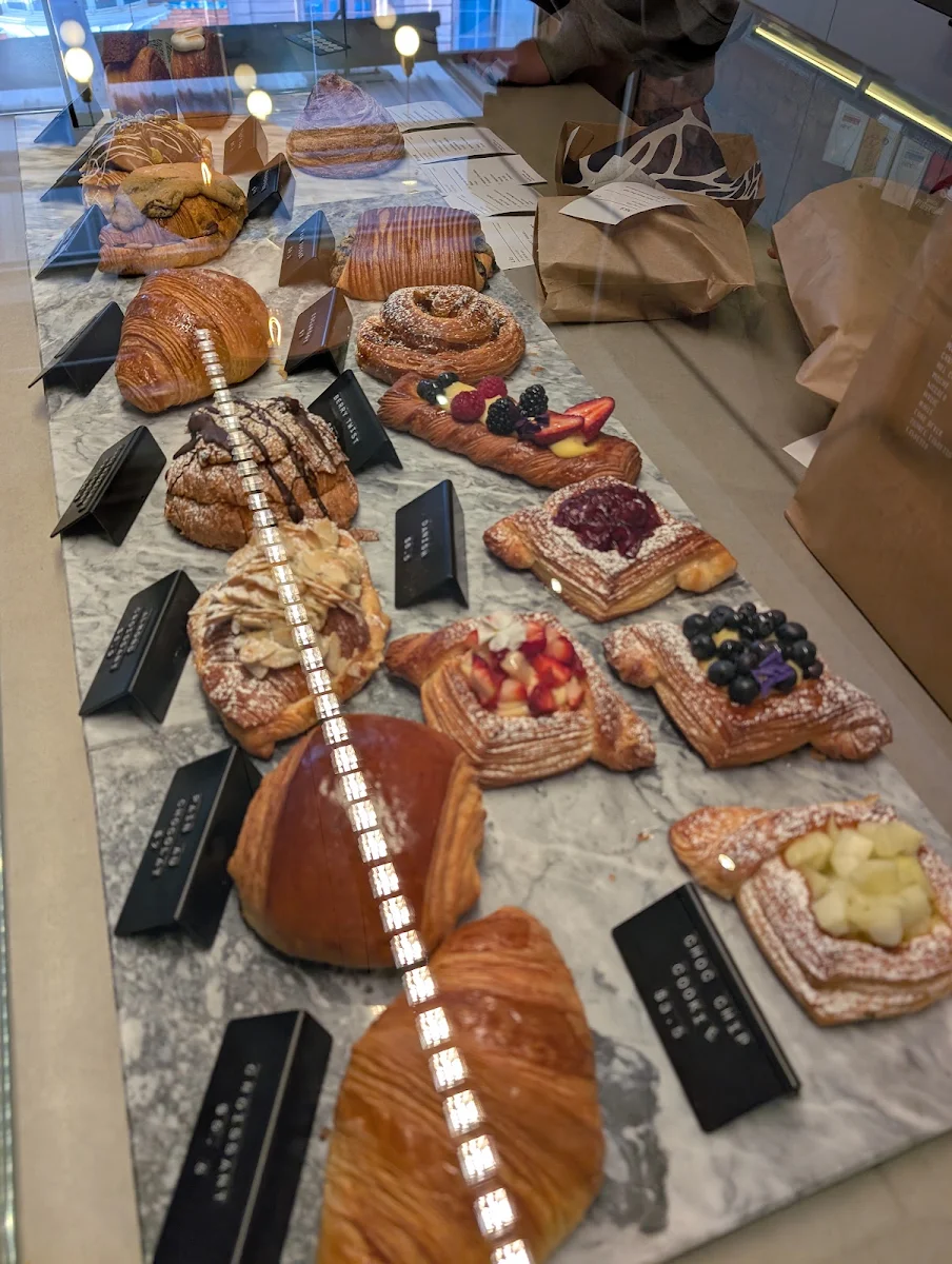 Highlights, Calle Bakery