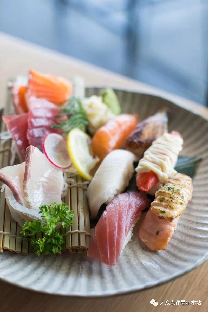 Sushi & Sashimi Combination