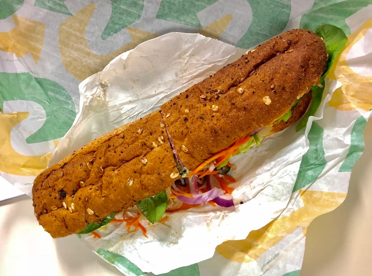 Veggie Delite with Avo