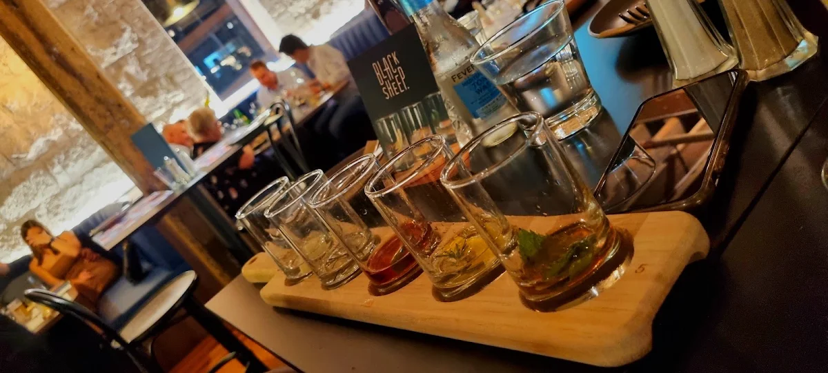Gin Batting Plate, Black Sheep Geelong