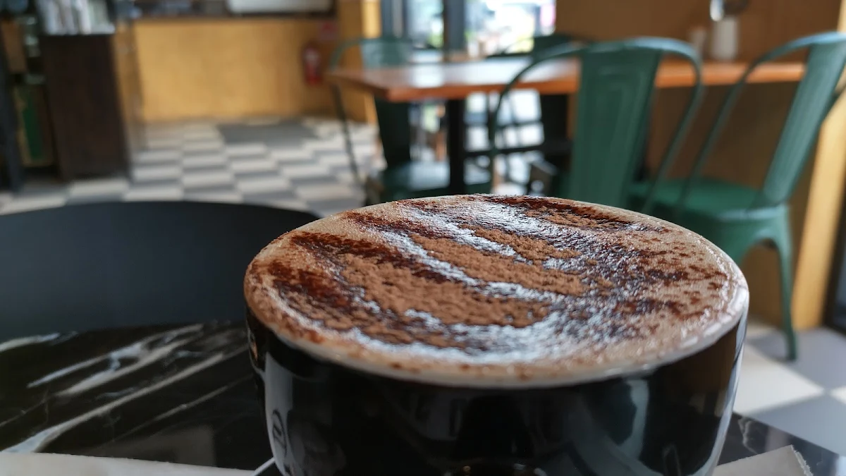 Highlights, Hilltop Grind Cafe