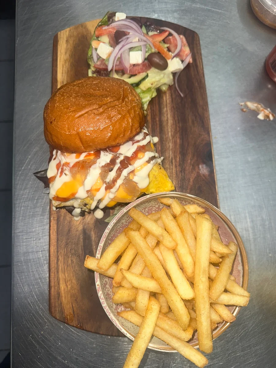 Highlights, BANDO GRILL KITCHEN