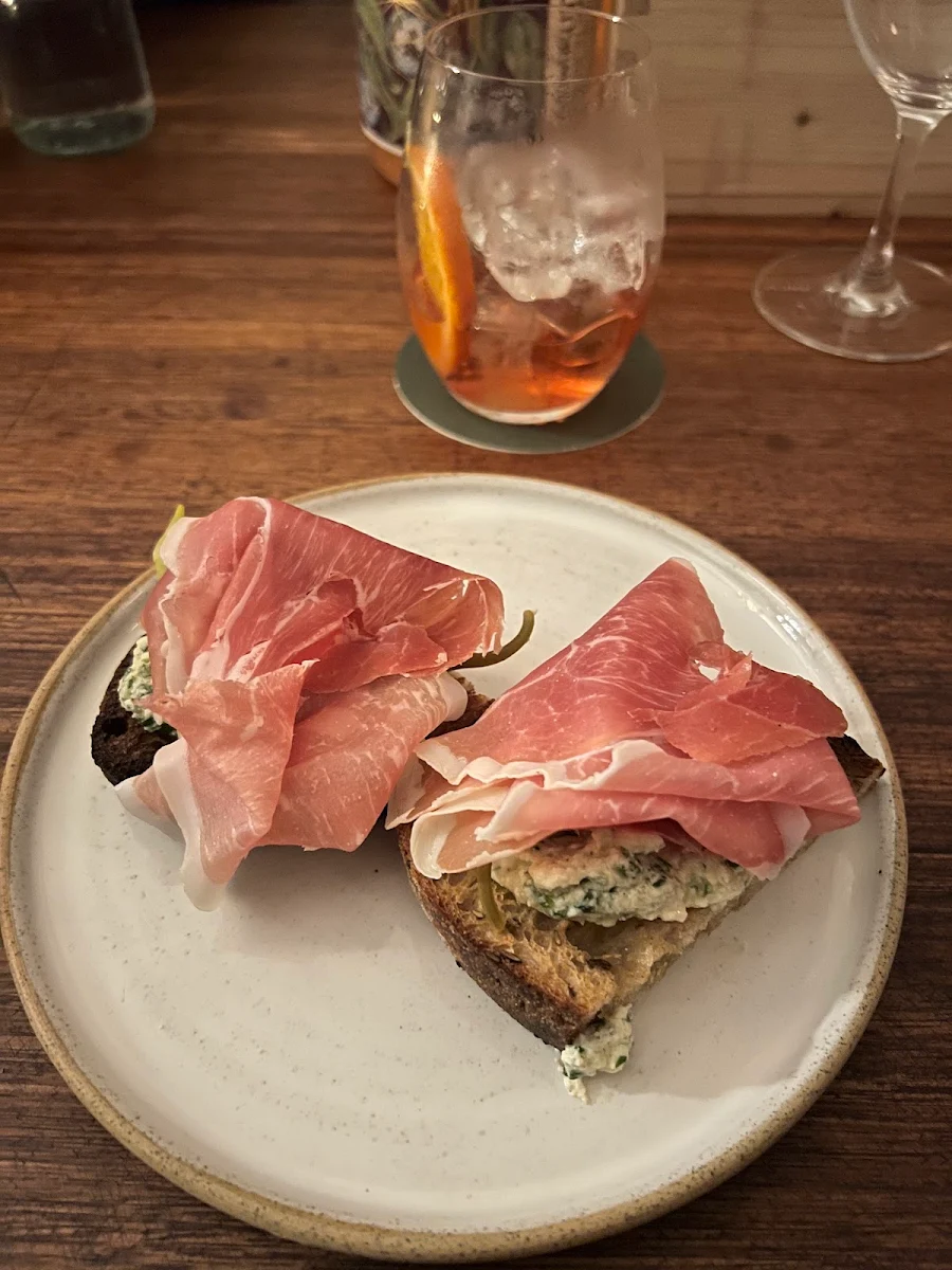Jamon Toast, Sonny