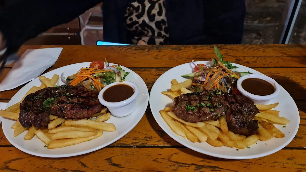 Highlights, The Claisebrook Bar