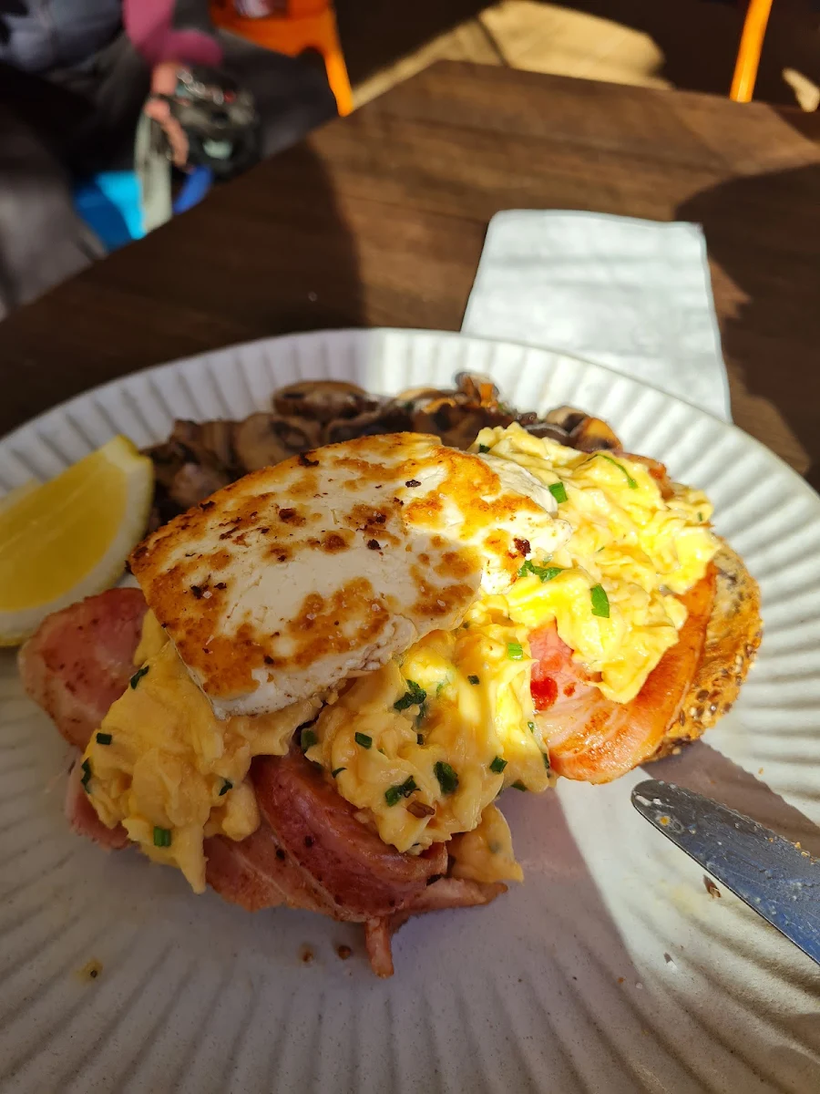 Herbed Scramble Stack, Espresso 96 Concord
