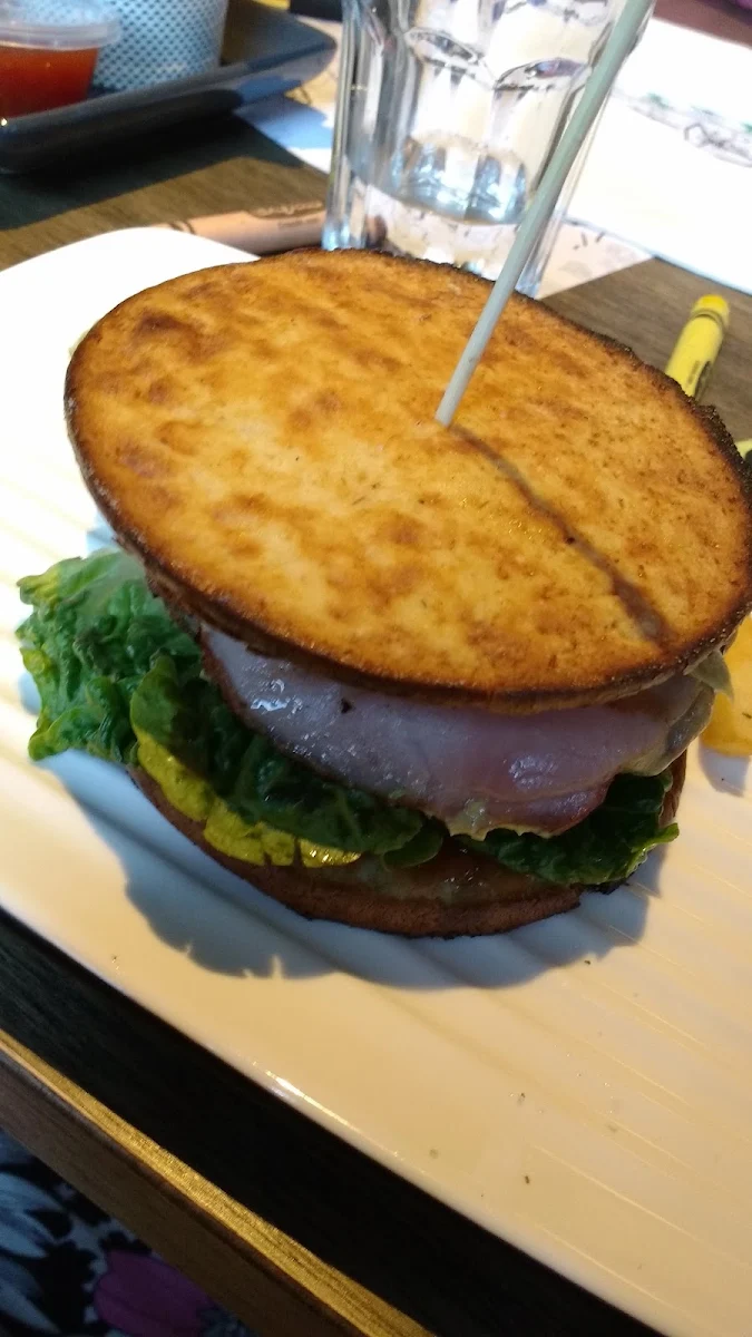 Bacon Cheeseburger Low Carb Bun
