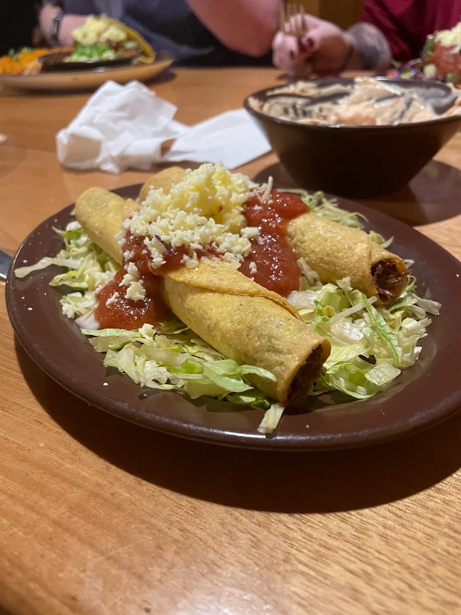 Highlights, Montezuma's Mexican Restaurant & Bar - Labrador