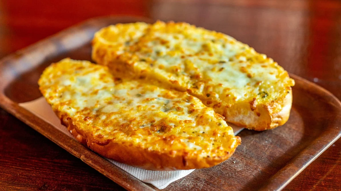 Highlights, Jerry's Famous Pizza