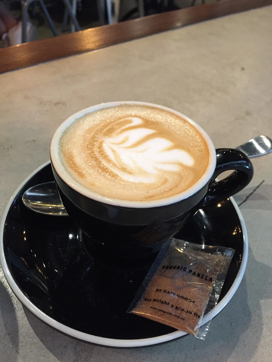 Flat White, Leaf Cafe & Co.