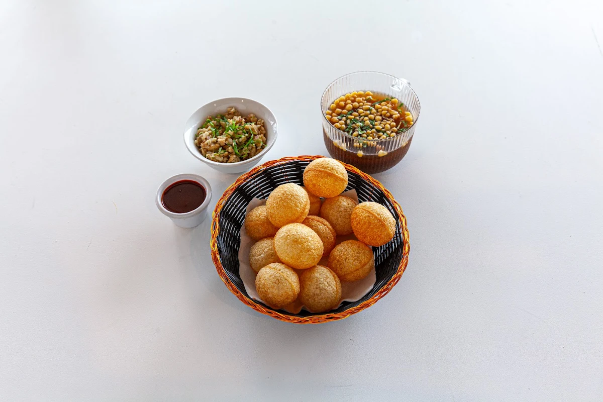 Highlights, Aromas of India restaurant