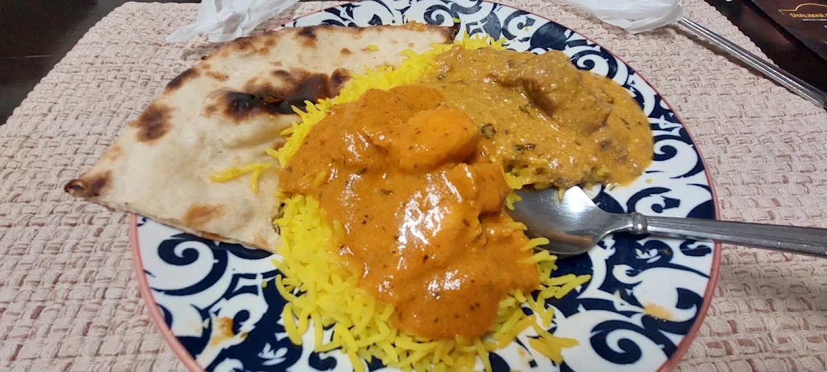 Garlic Naan Saffron Rice Butter Chicken Lamb Korma