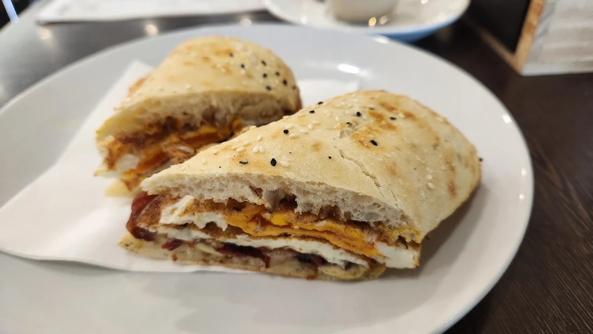Brekkie Wrap