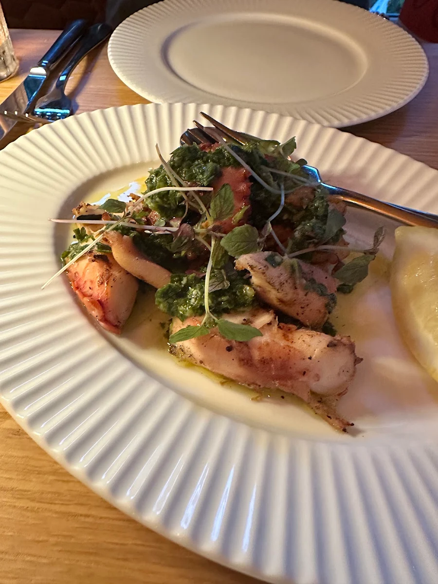 Grilled Octopus, CRU Bar & Cellar