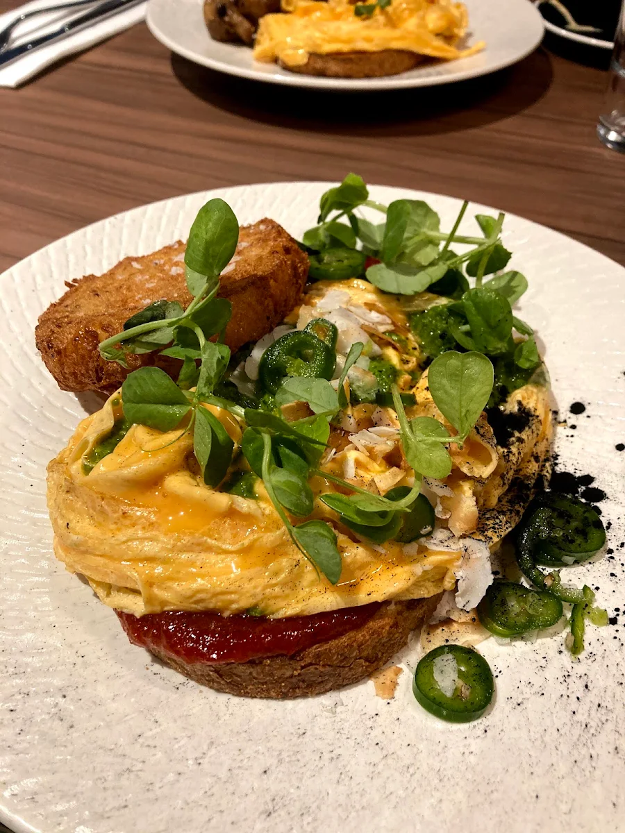 Eggs Benedict