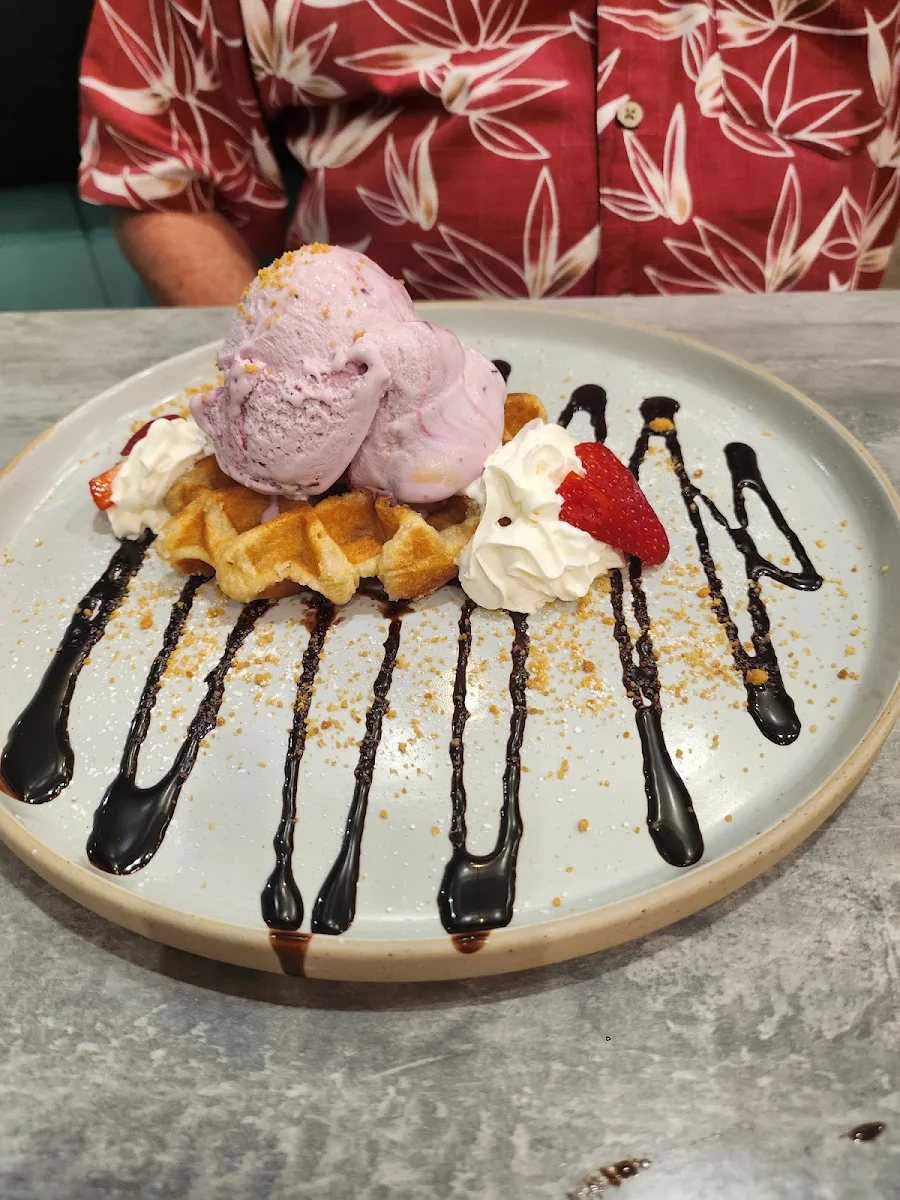 Waffle Strawberry