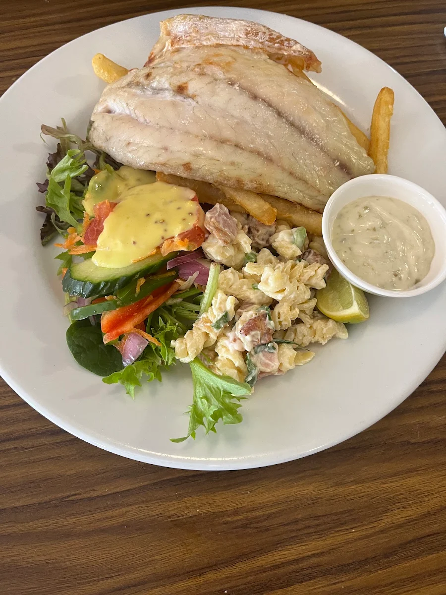 Highlights, Commercial Hotel Lake Boga