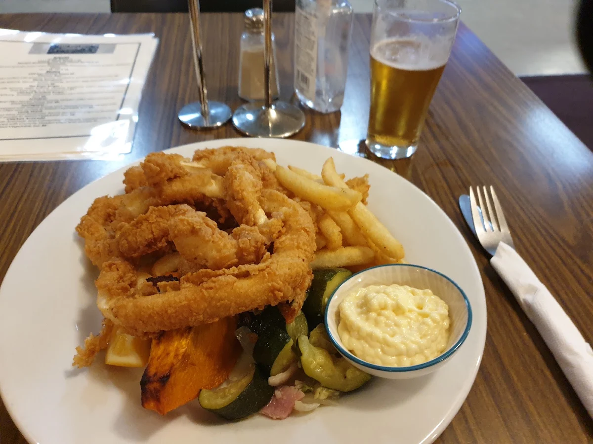 Highlights, Commercial Hotel Lake Boga