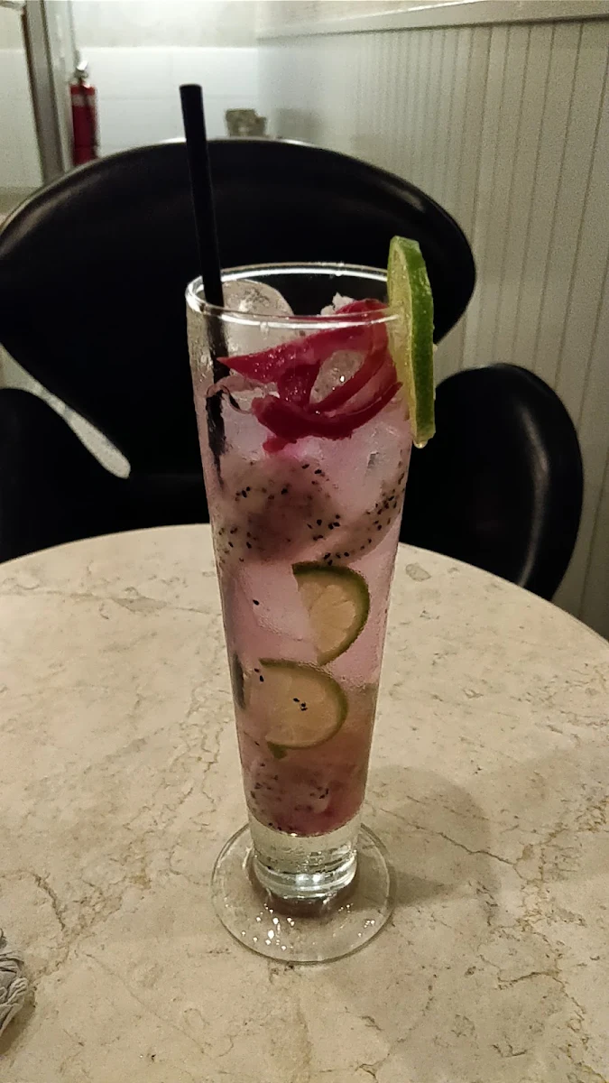 Dragonfruit Cocktail, Jam Corner