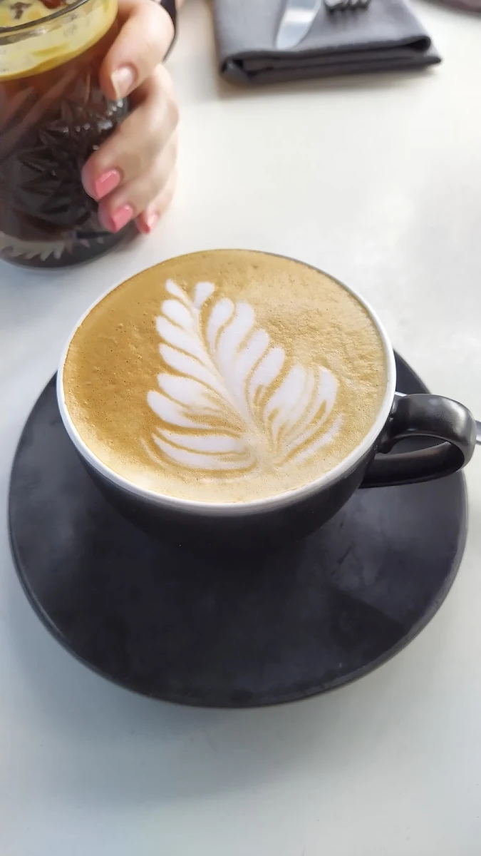 Flat White, Jam Corner