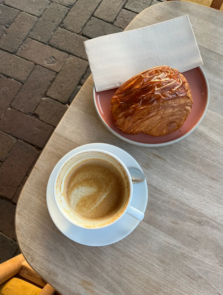 Highlights, Albermarle Cafe