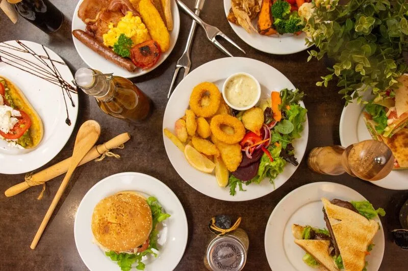 Highlights, Coolabah Cafe & Carvery Logan Central