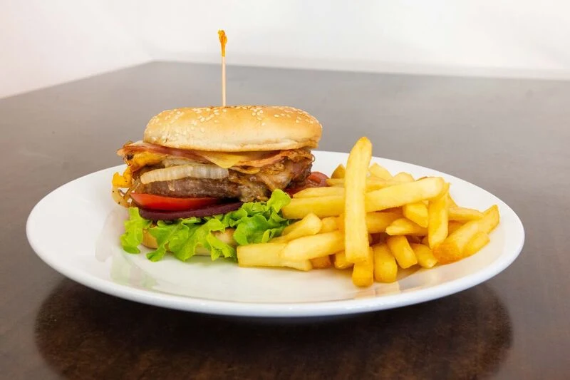 Highlights, Coolabah Cafe & Carvery Logan Central
